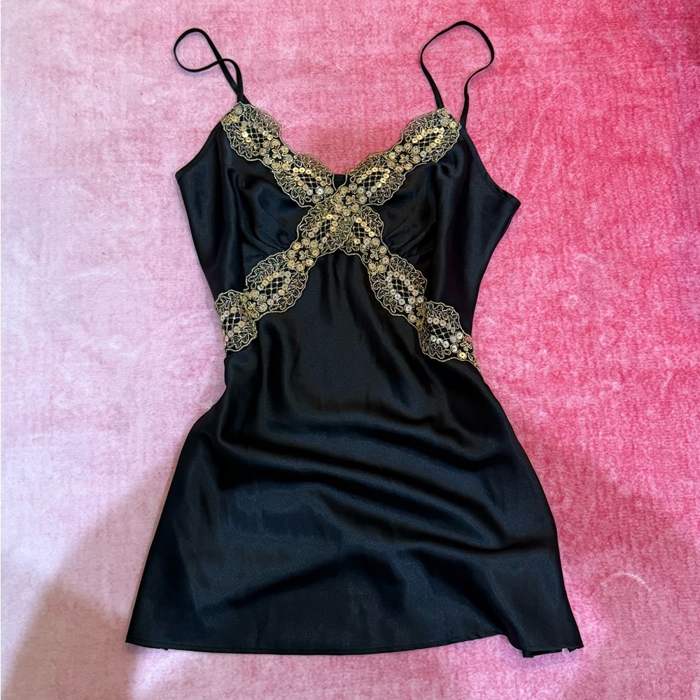 Deadstock Gold & Black Sequin Top - Bisou Bisou